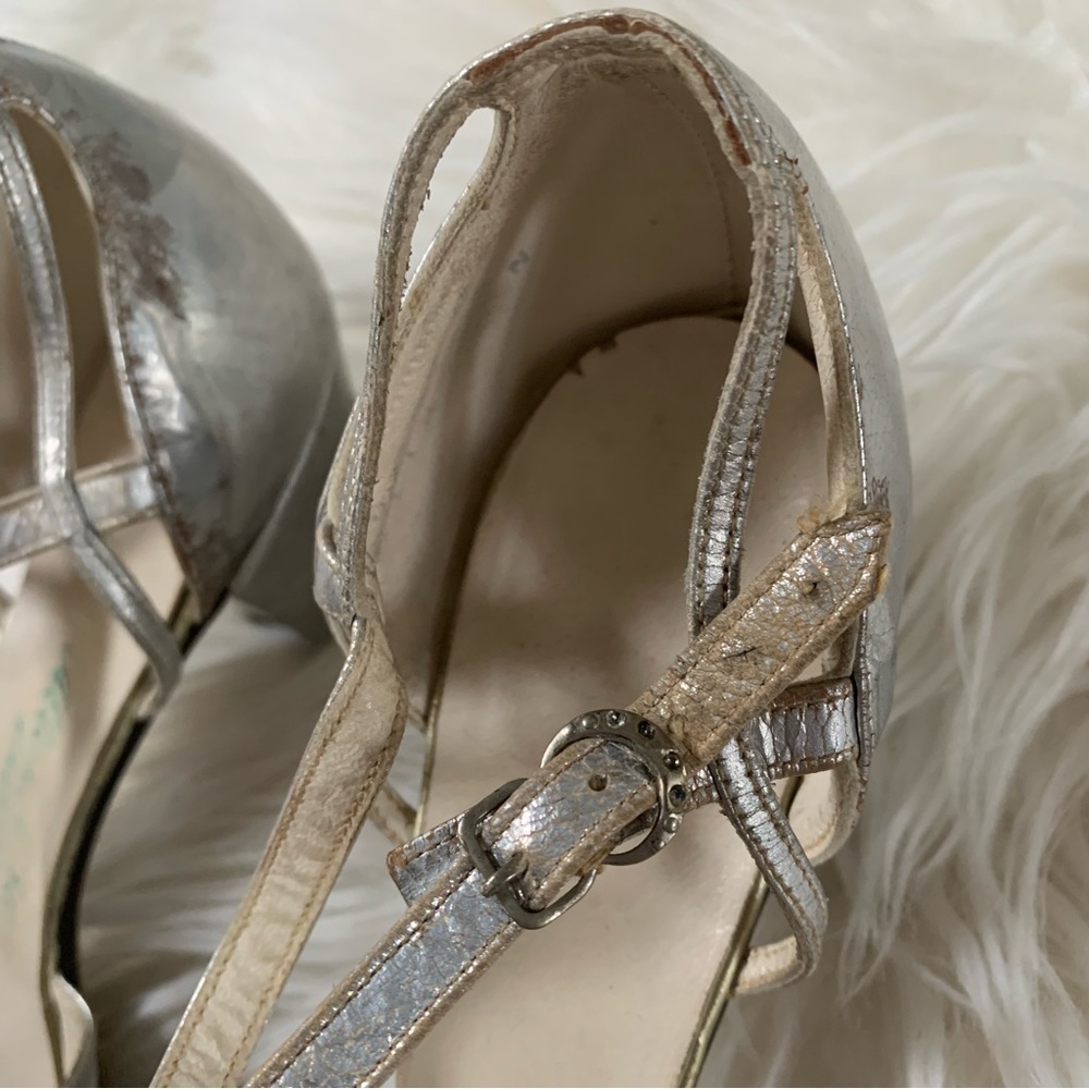 Antique 1920s Silver Leather T-Strap Art Deco Heels - Picture 10 of 16